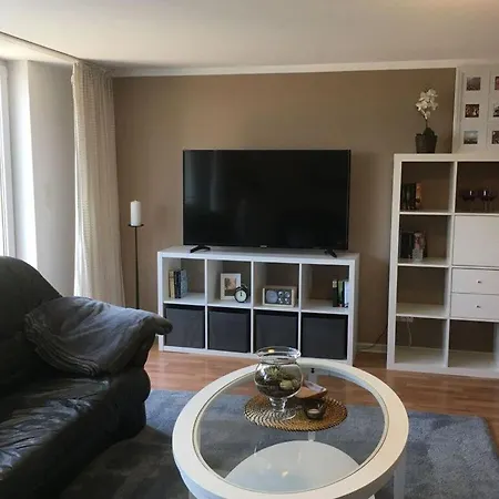 Ilonas Seeblick Directly On Plauer Apartment *